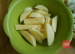 免炒版土豆芸豆的做法图解3