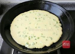 香葱鸡蛋饼的做法图解8