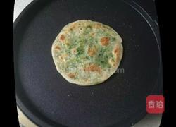 饺子皮葱油饼的做法图解9