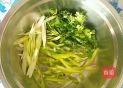 凉拌海带丝的做法图解2