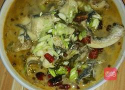 酸辣水煮黑鱼的做法图解3