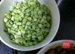 肉沫豆角盖浇的做法图解3