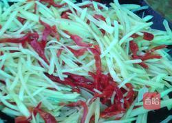 土豆丝炒瘦肉的做法图解8