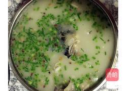 鲜美鱼头汤的做法图解9