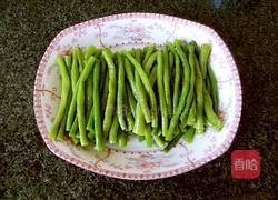 蒜蓉肉末豆角的做法图解4