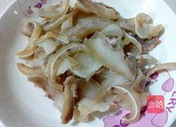 芹菜炒猪耳朵的做法图解4