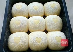淡奶油爱心小面包的做法图解11