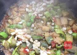 青椒 番茄炖茄子的做法图解7