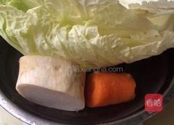 白菜豆腐卷的做法图解1