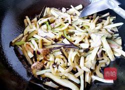 炒茄子丝的做法图解8
