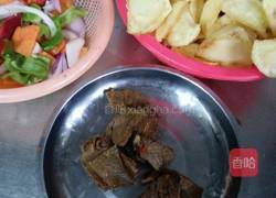 土豆烧牛肉拌面的做法图解5