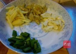开胃魔芋豆腐的做法图解2