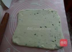 家常葱花饼的做法图解10