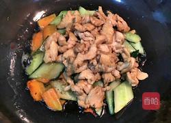 里脊肉炒黄瓜的做法图解7