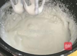 淡奶油蛋糕的做法图解1
