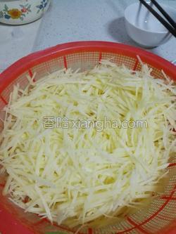 土豆的做法大全家常菜土豆丝 MjUwX2MxXzA