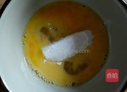 面包糠炸鸡蛋的做法图解4