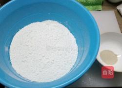 瘦肉包子的做法图解1