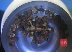 青豆辣炒鸡的做法图解3