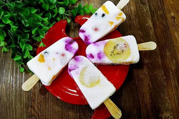 怎么做水果冰棒 NjAwX2MxXzQwMA