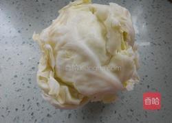 卷心菜鸡蛋肉饼的做法图解1
