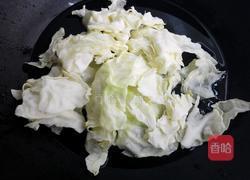 卷心菜鸡蛋肉饼的做法图解2