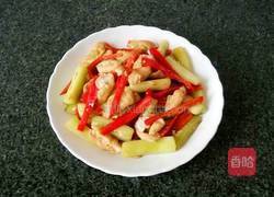 青瓜红椒炒油豆腐的做法图解6