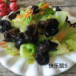 凉拌木耳卷心菜的做法[图]