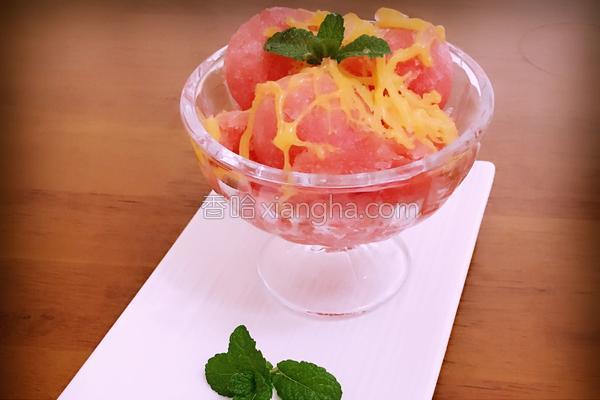 西瓜怎么做西瓜冰沙 NjAwX2MxXzQwMA