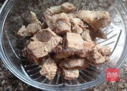 蒜香排骨的做法图解1