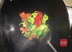 彩椒炒肥肠的做法图解3