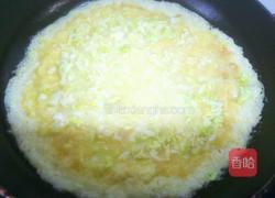 卷心菜鸡蛋饼的做法图解8