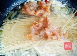 萝卜丝鲜虾鸡蛋面的做法图解5