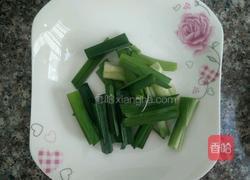 芹菜炒肉的做法图解4