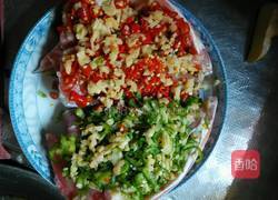 双椒鱼头的做法图解5