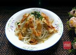 绿豆芽炒蛋皮的做法图解13