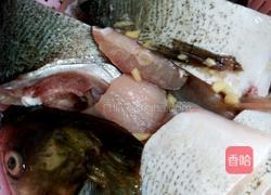 干煎鲢鱼块的做法图解4