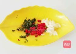绿豆芽拌土豆丝的做法图解2
