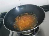红油辣椒豆瓣酱鸡蛋蛋汤