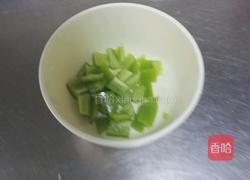 基围虾炒玉米粒的做法图解4