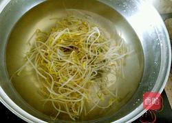 浇汁绿豆芽的做法图解3