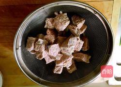红萝卜炖牛肉的做法图解5