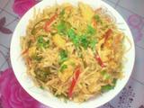 绿豆芽鸡蛋炒焖面