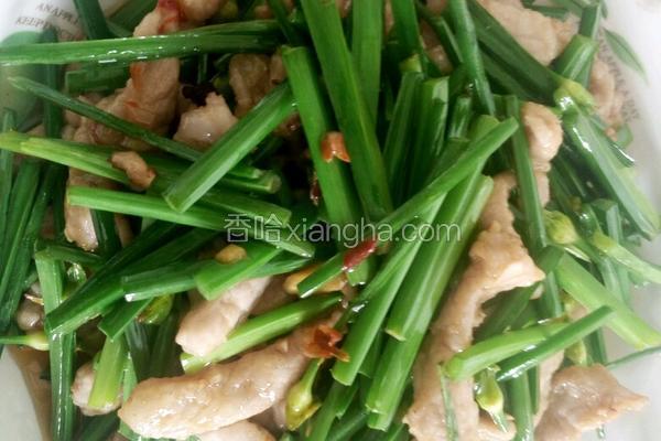 韭花炒肉丝的做法 菜谱 香哈网