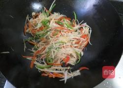 白萝卜炒粉丝的做法图解5