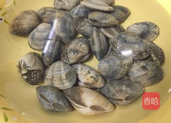 花甲丝瓜汤的做法图解1