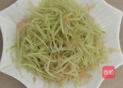 凉拌西瓜皮的做法图解3