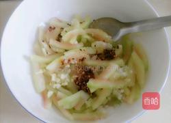 凉拌西瓜皮的做法图解7