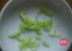 圣女果炒豆腐的做法图解2