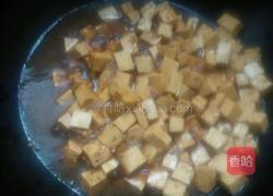圣女果炒豆腐的做法图解6